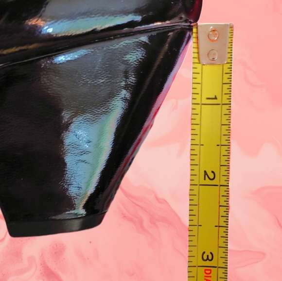 Heels Patent Leather Excellent Condition - Picture 9 of 11